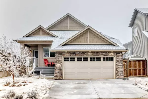 77 RAINBOW FALLS BLVD, Chestermere, AB T1X 0S6