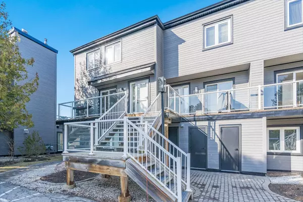 Collingwood, ON L9Y 5B7,44 Trott BLVD #23