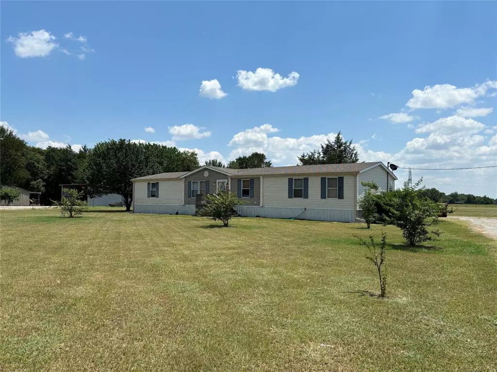 Bonham, TX 75418,2319 Recreation Road 3