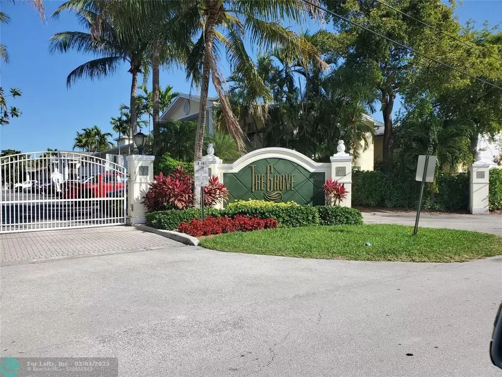 Wilton Manors, FL 33334,2660 NE 8th Ave  #219