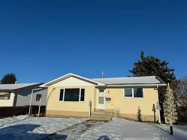 11 Oxbow ST SW, Red Deer, AB T4N 5C3