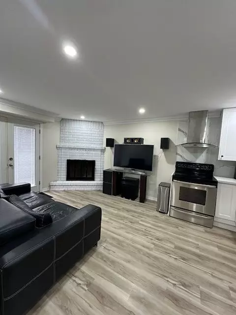 Mississauga, ON L5N 2G6,2731 Los Palmas CT E