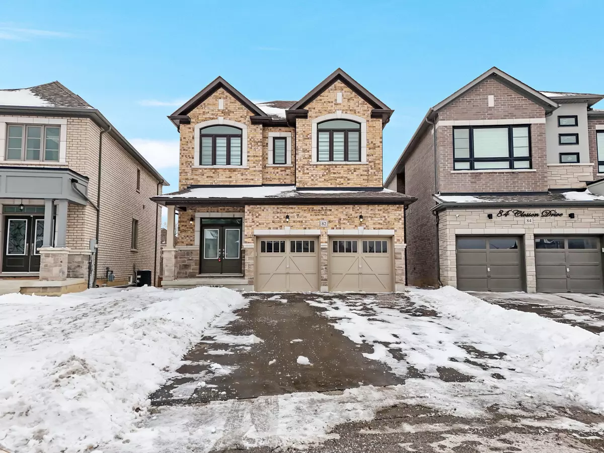 Whitby, ON L1N 9Y6,82 Closson DR