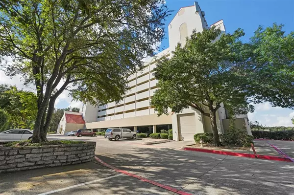 Arlington, TX 76013,2108 Reflection Bay Drive #306