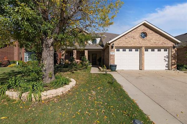 8817 Trailblazer Drive, Cross Roads, TX 76227