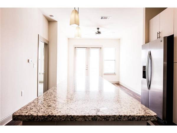 2901 W 5th Street #204, Fort Worth, TX 76107