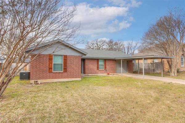 210 Cherry Street, Weatherford, TX 76086