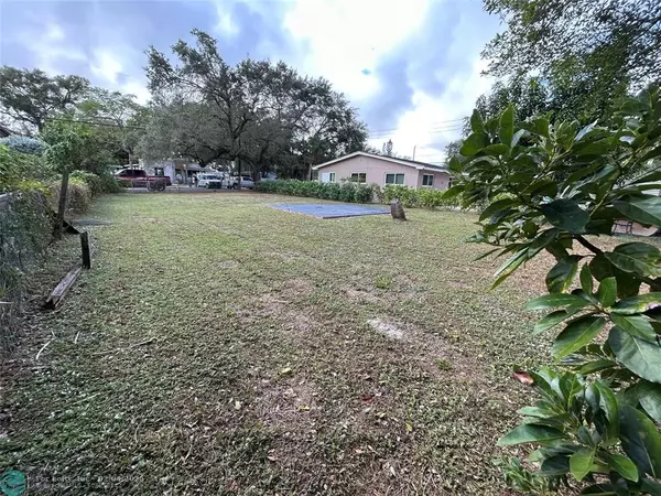 Miami Gardens, FL 33056,168 terrace