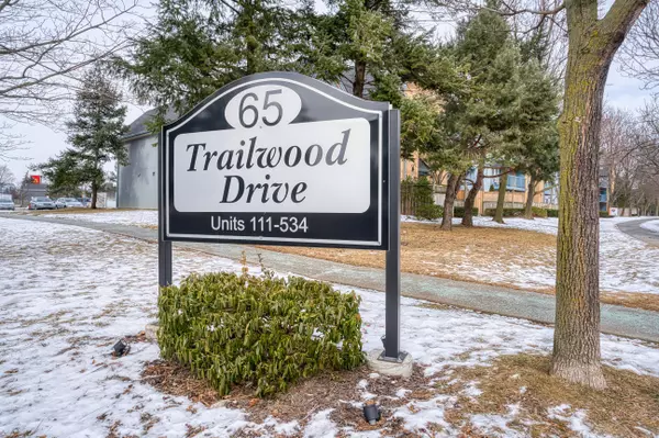 65 Trailwood DR #311, Mississauga, ON L4Z 3L1