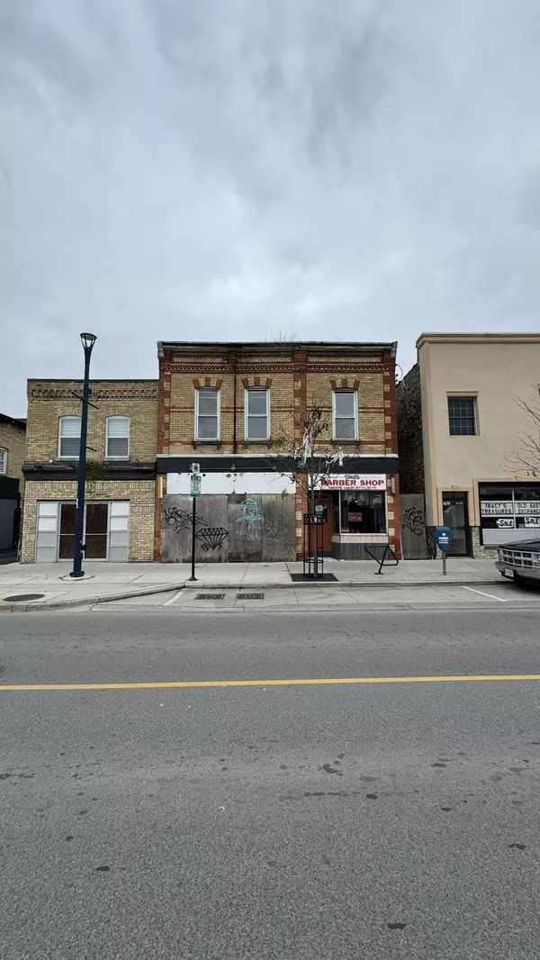 London, ON N5W 2Z7,778-780 Dundas ST S