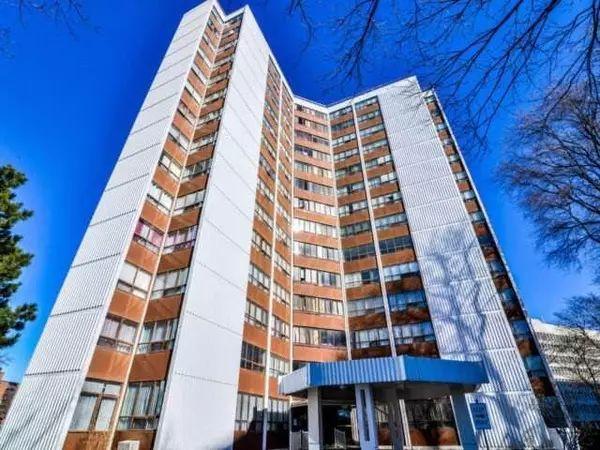 Mississauga, ON L5B 1R6,2323 Confederation Pkwy #602