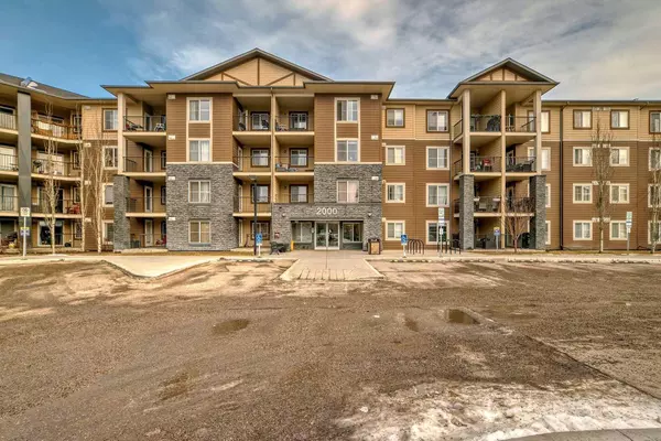 Calgary, AB T2X2B9,81 Legacy BLVD SE #2310