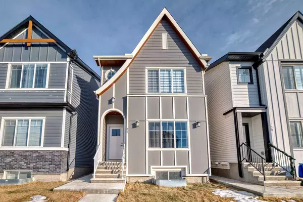 34 Mallard Heath SE, Calgary, AB T3S 0E6