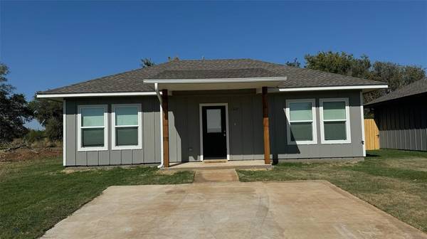 117 Sterling Drive, Chickasha, OK 73018