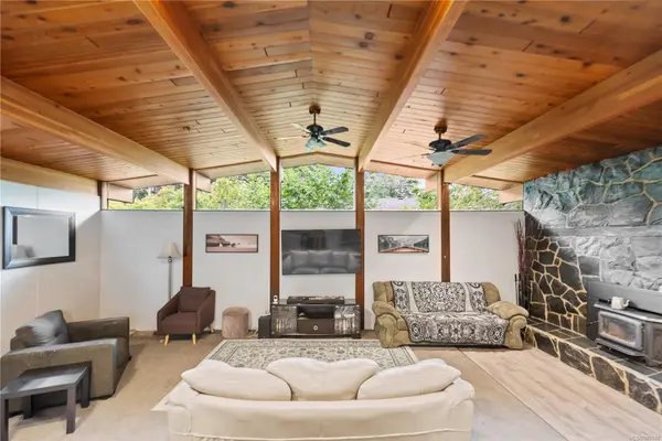 Duncan, BC V9L 1G7,3185 Gibbins Rd #1