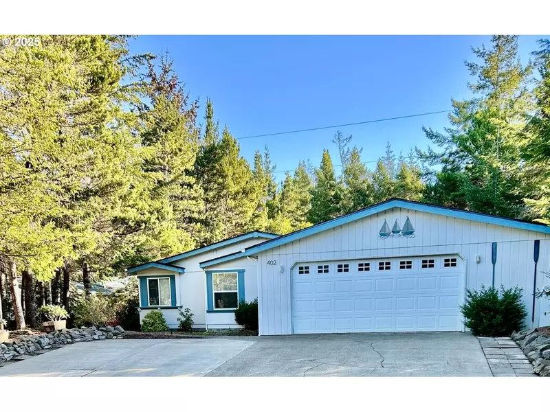 402 SHERWOOD LOOP, Florence, OR 97439