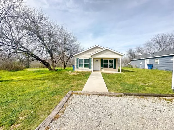 Graham, TX 76450,1305 Blewett Street