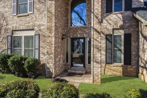 Flower Mound, TX 75028,5217 Valleydale Drive