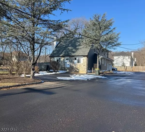 11 Mountain Blvd, Warren Twp., NJ 07059