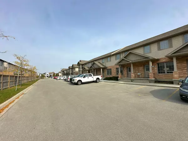 London, ON N6M 0A7,3320 Meadowgate BLVD #138