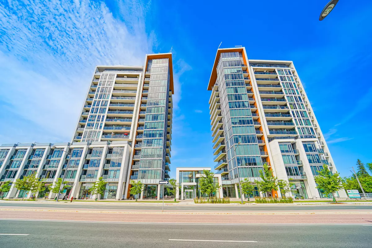 Richmond Hill, ON L4C 1V6,9608 Yonge ST #216A