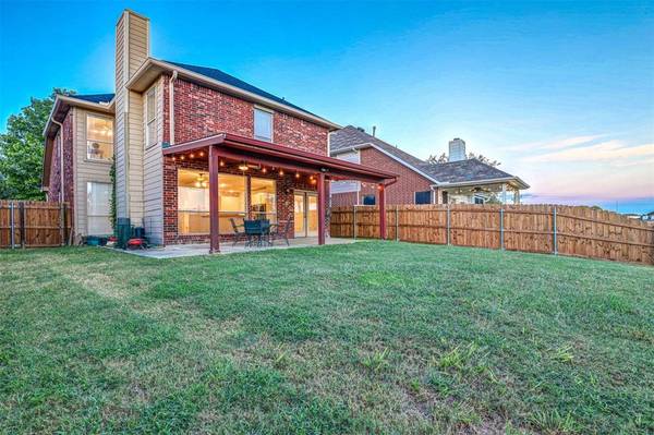 5420 Pecan Creek Circle, Fort Worth, TX 76244