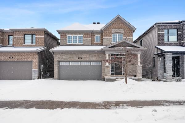 46 Knockaderry CRES, Barrhaven, ON K2J 6G8