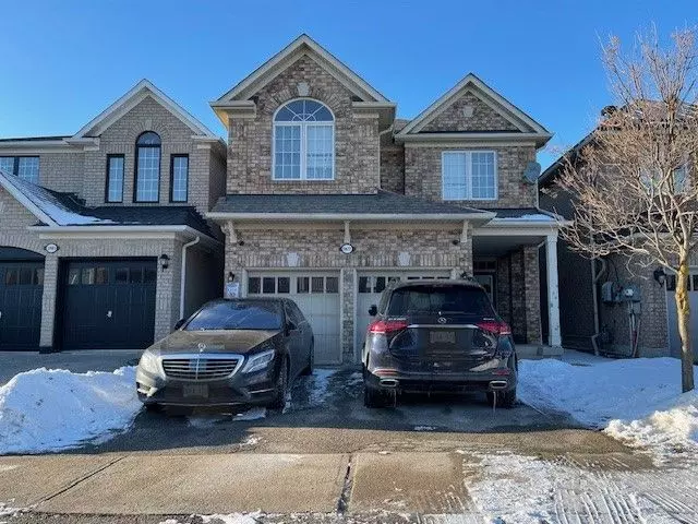 Mississauga, ON L5M 7Y9,3977 Mayla DR