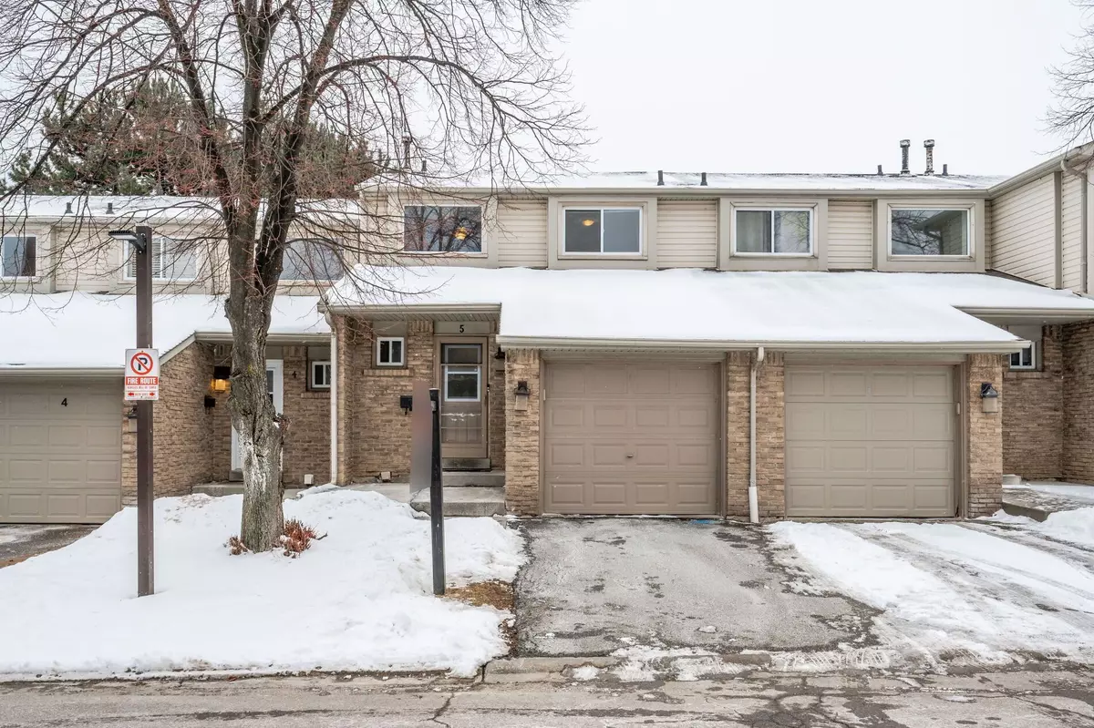 Mississauga, ON L5N 2S7,2700 Battleford RD #5