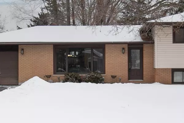 Quinte West, ON K0K 1E0,57 Sidney CRES