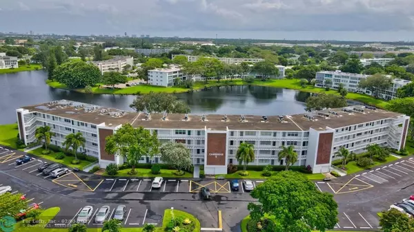 Deerfield Beach, FL 33442,3107 Cambridge E  #3107