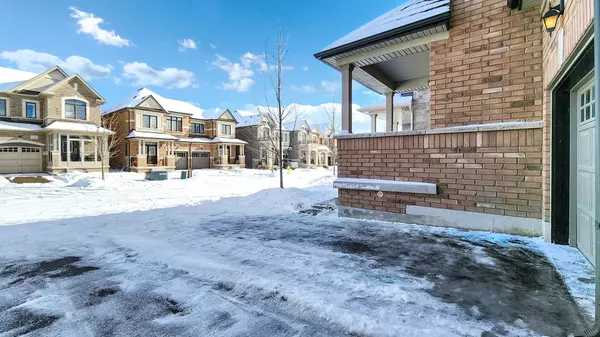 Markham, ON L6E 0T2,67 Collier CRES