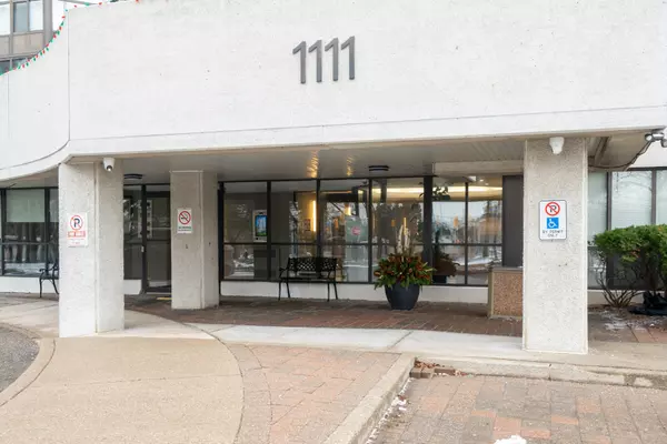 Mississauga, ON L4W 4N1,1111 Bough Beeches BLVD #508