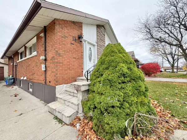 30 Gildea ST, Hamilton, ON L8V 2G7