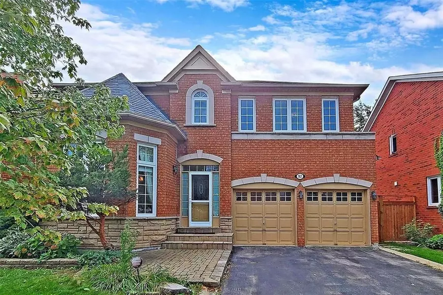 92 Treasure RD, Vaughan, ON L6A 2Z9