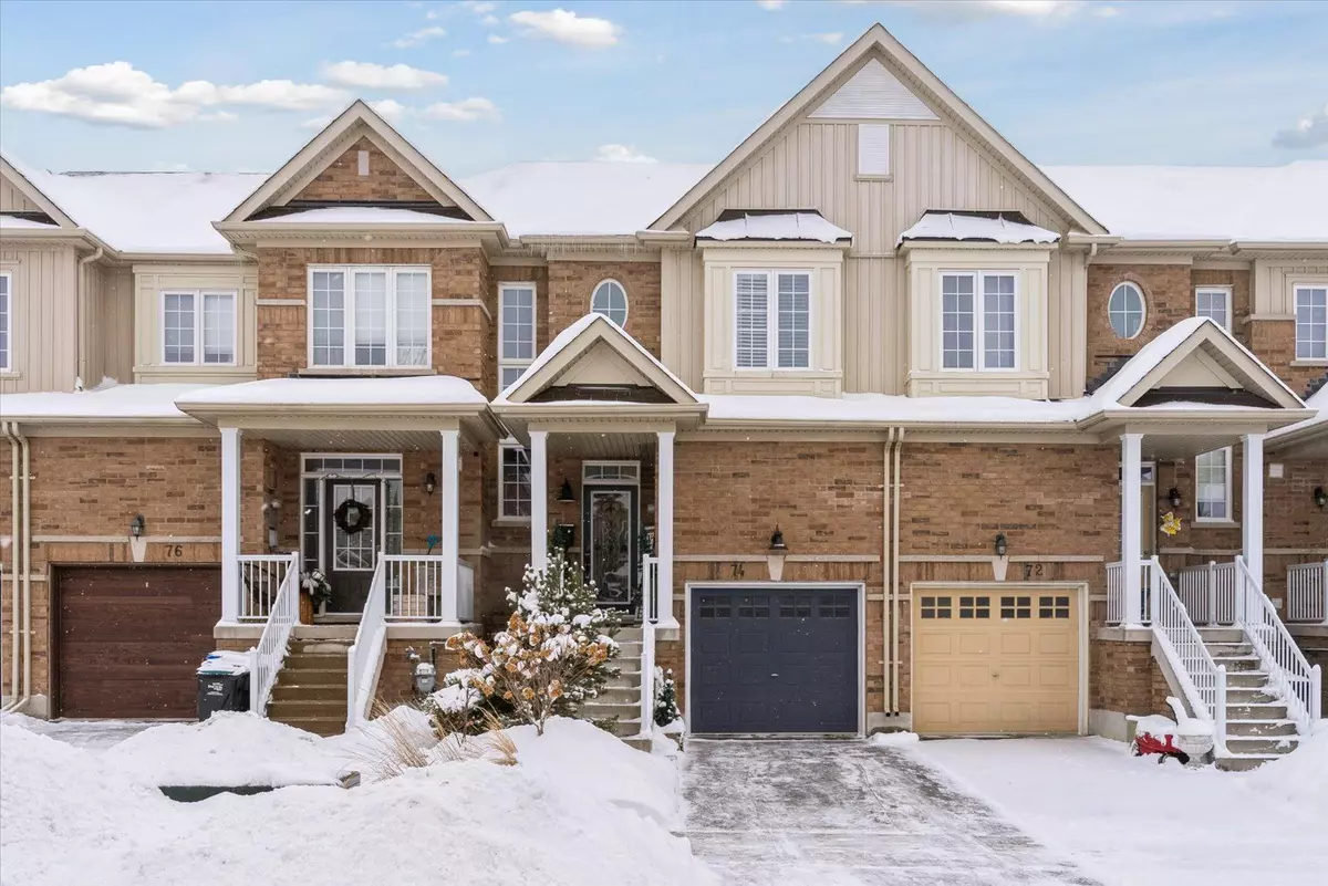 Bradford West Gwillimbury, ON L3Z 0P1,74 Luisa ST