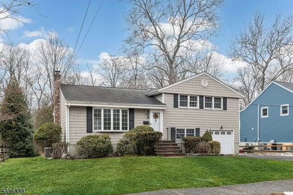 546 Van Buren St, Ridgewood Village, NJ 07450