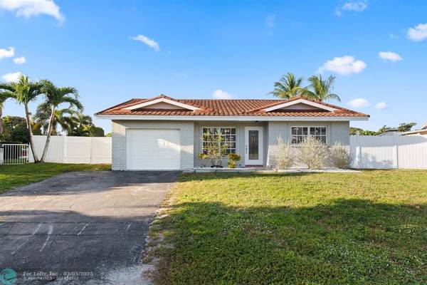 3381 NW 67th St, Fort Lauderdale, FL 33309