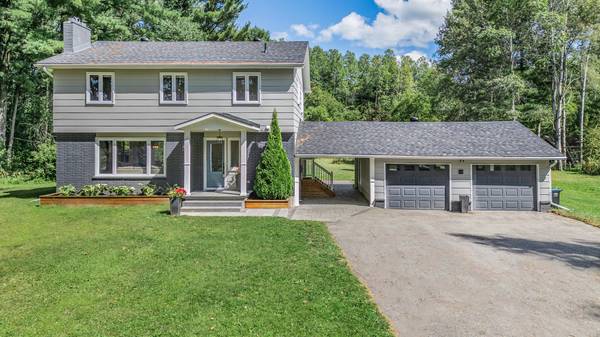 23 Lamers RD, Clearview, ON L0M 1N0