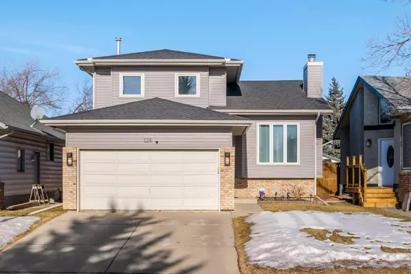 328 Sunvale DR SE, Calgary, AB T2X 2P3