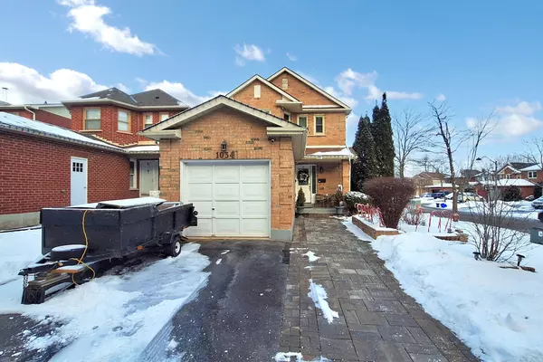 1034 Benton CRES, Pickering, ON L1X 1M7