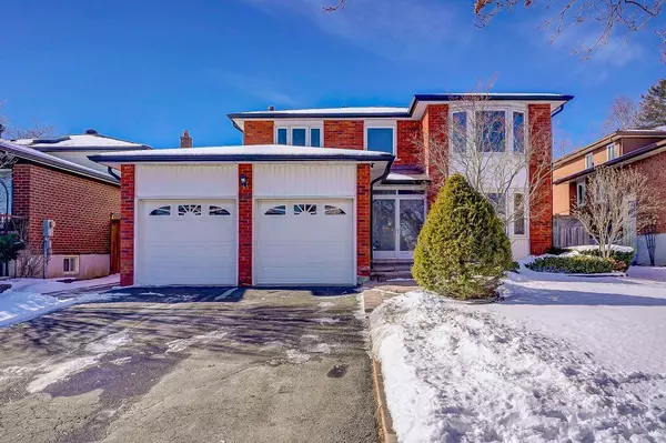 Pickering, ON L1W 3M5,528 Mcleod CRES