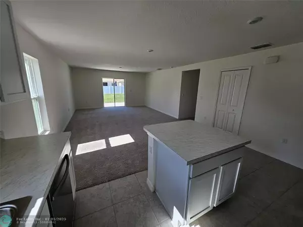 Vero Beach, FL 32967,8815 91st Ct