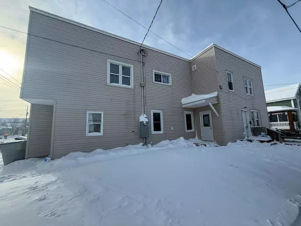 Timmins, ON P4N 2E3,201-203 Balsam ST S