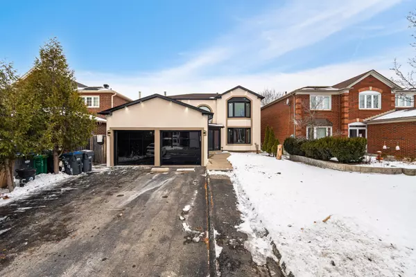 Mississauga, ON L5M 4K5,2599 Ambercroft TRL