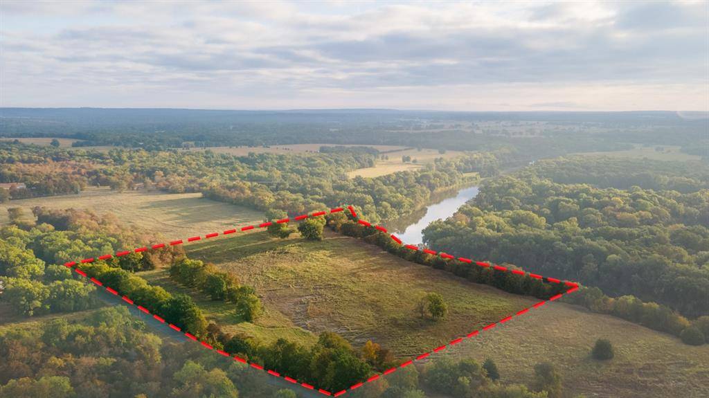 5 S 4420 Road, Adair, OK 74301
