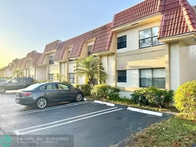 Coral Springs, FL 33065,11112 Royal Palm Blvd  #8-9