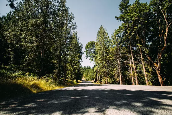 Gabriola Island, BC V0R 1X1,Lt 10 Sitka Grove