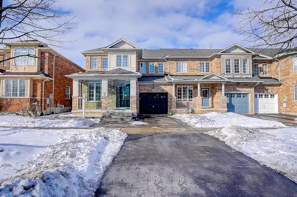 12 Silver Linden DR, Richmond Hill, ON L4B 3S8