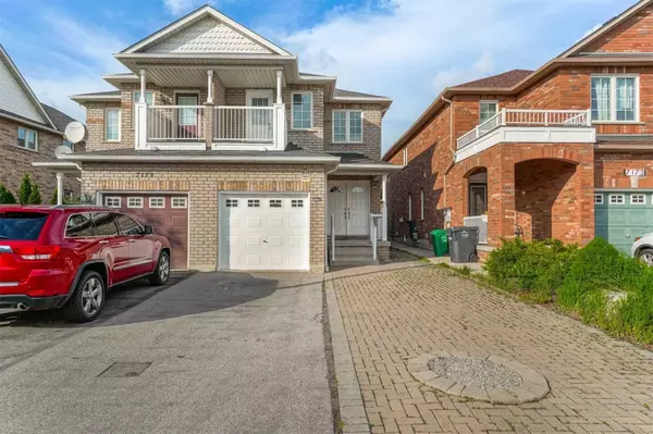 7177 Village WALK, Mississauga, ON L5W 1X2